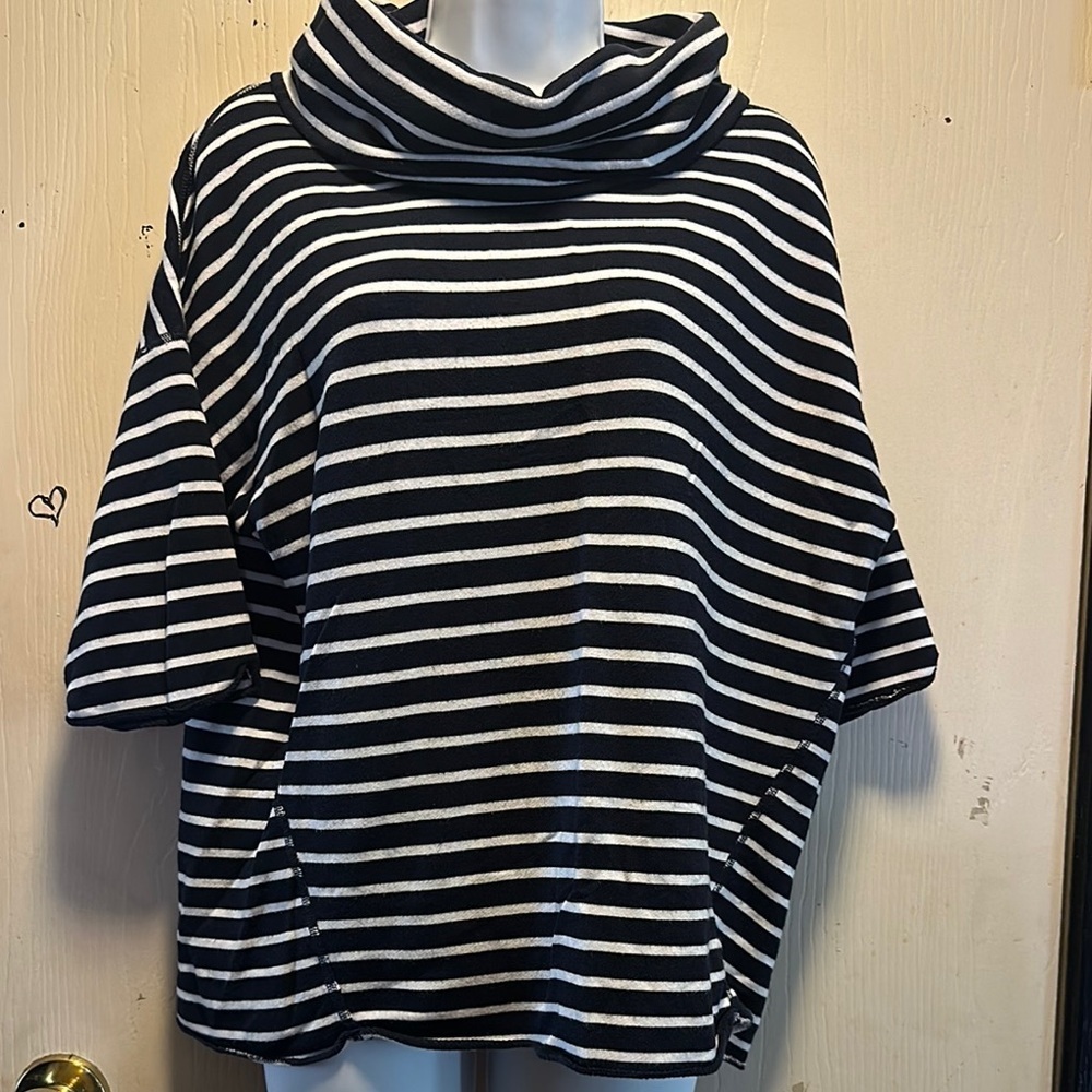 Gap M Petite Black & White Striped Roll Neck Top - Relaxed Fit, Short Sleeve - Picture 10 of 12
